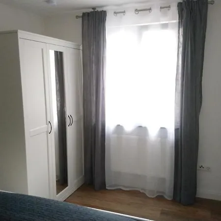 Apartment Mini-haus Im Herzen Großostheims *