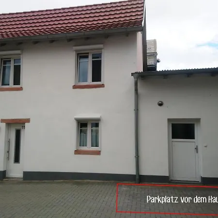 Mini-haus Im Herzen Grossostheims アパート *
